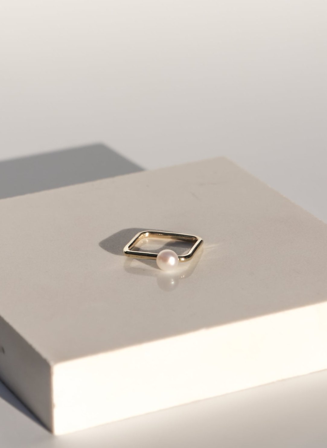 Square Solo Pearl Stack Rings