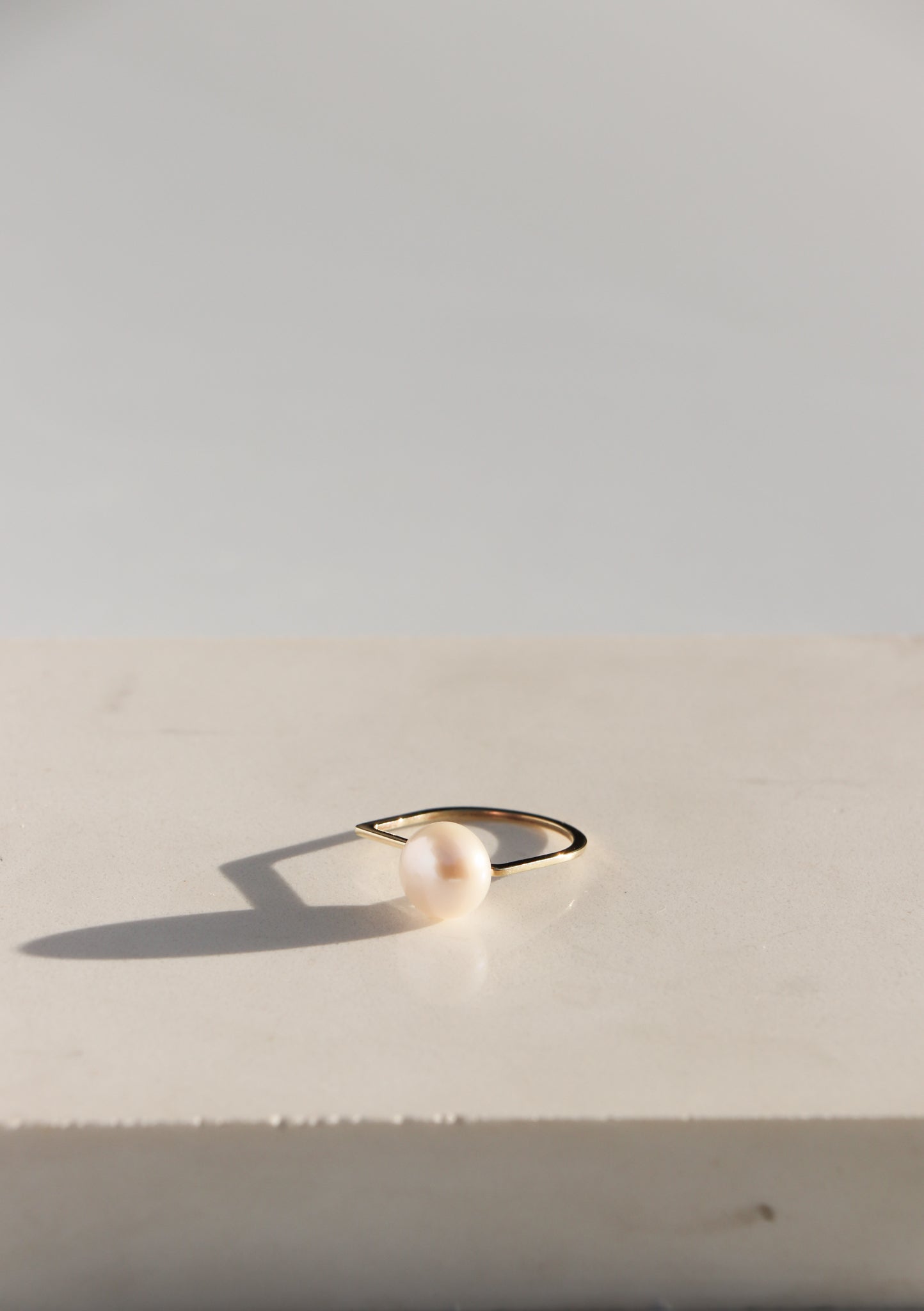 Curved Solo Pearl Stack Rings